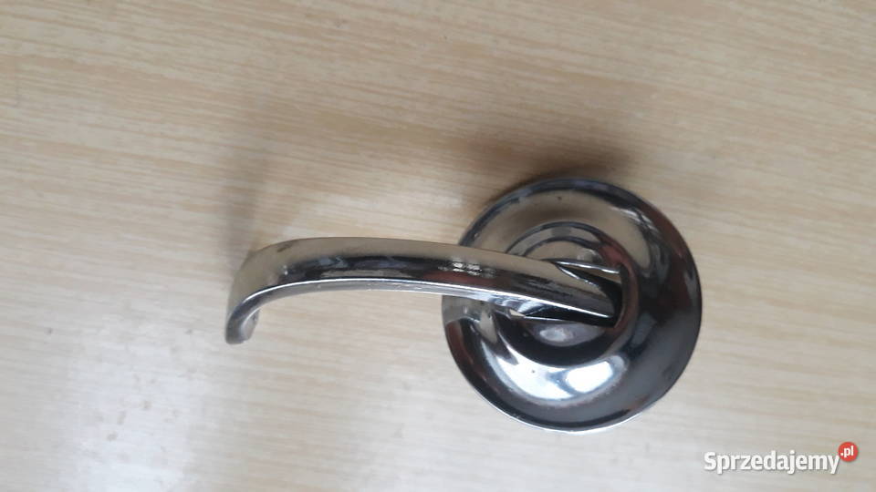 Fiat 125p wewnętrzna klamka rozeta lewa wielkopolskie