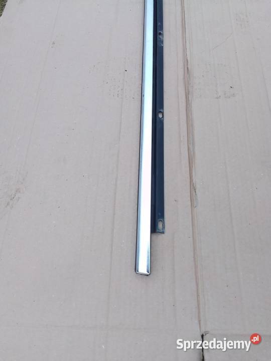 Listwa ogarniająca VW1K5839475B Nowa Jastrząbka