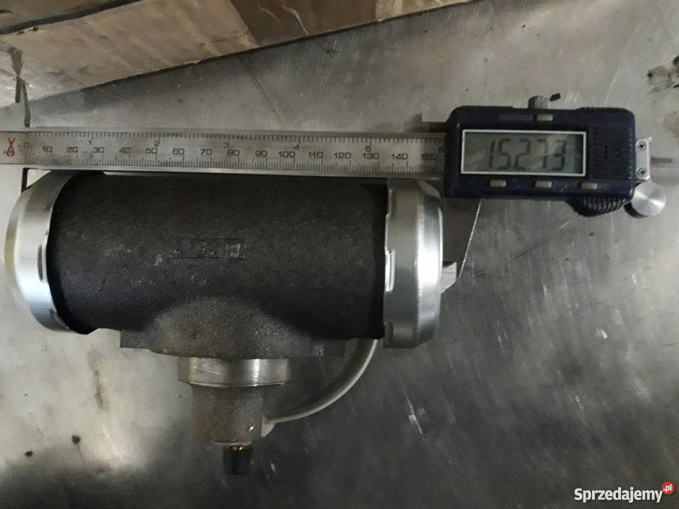 Cylinderek hamulcowy Mercedes 1013 1017 1213 Częstochowa sprzedam