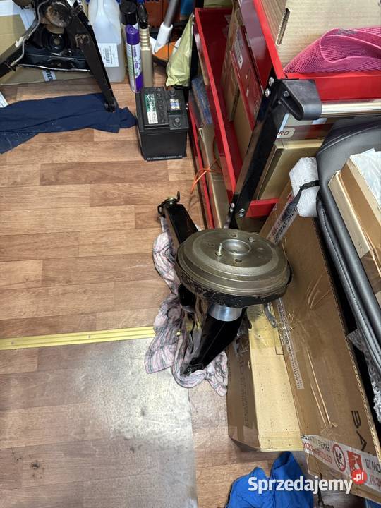 Nowe wahacze Fiat 126p Orygnał FSM