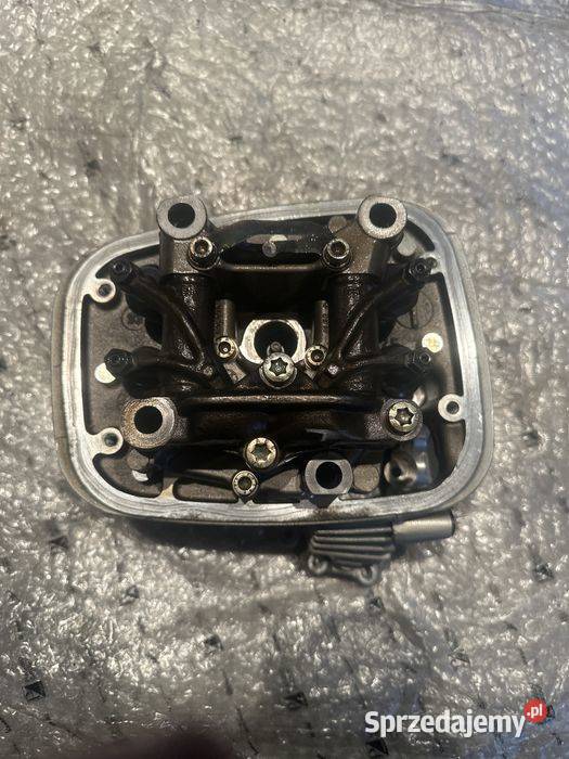 Głowica cylindra BMW 1340261 R1100 R850 RT R1200 wielkopolskie Poznań