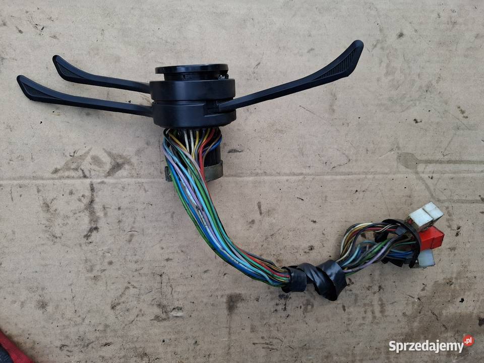 Przełącznik zespolony świateł pająk manetki Fiat osobowe opolskie Strzelce Opolskie