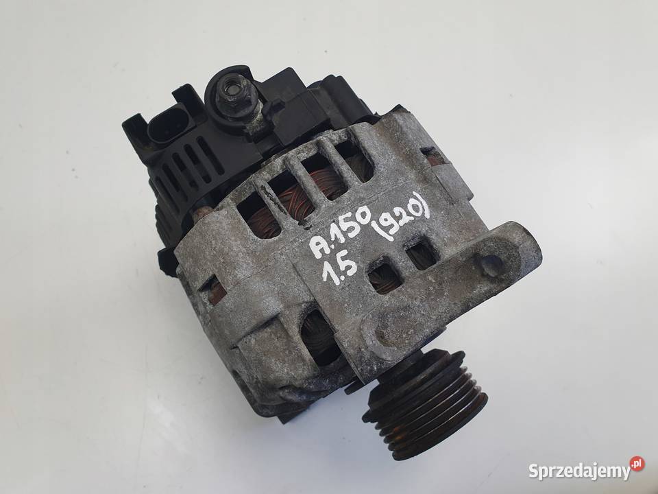 ALTERNATOR Mercedes W169 15 8V valeo A2661540802 Rudka