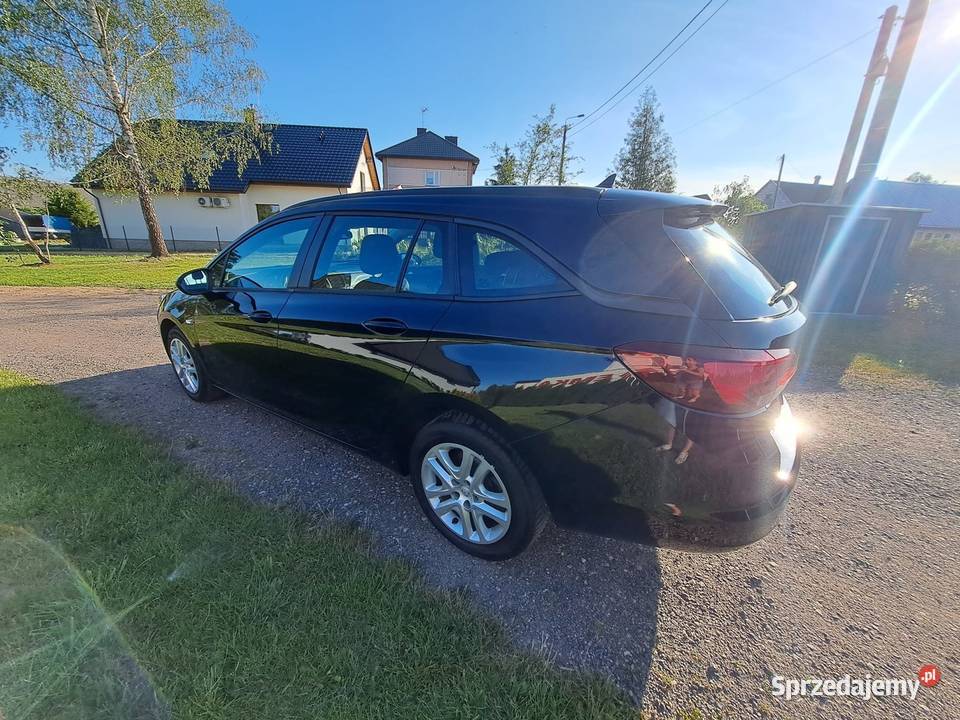 Opel Astra Sports Tourer 16 CDTI z 2019 roku czujnik parkowania Astra Białystok