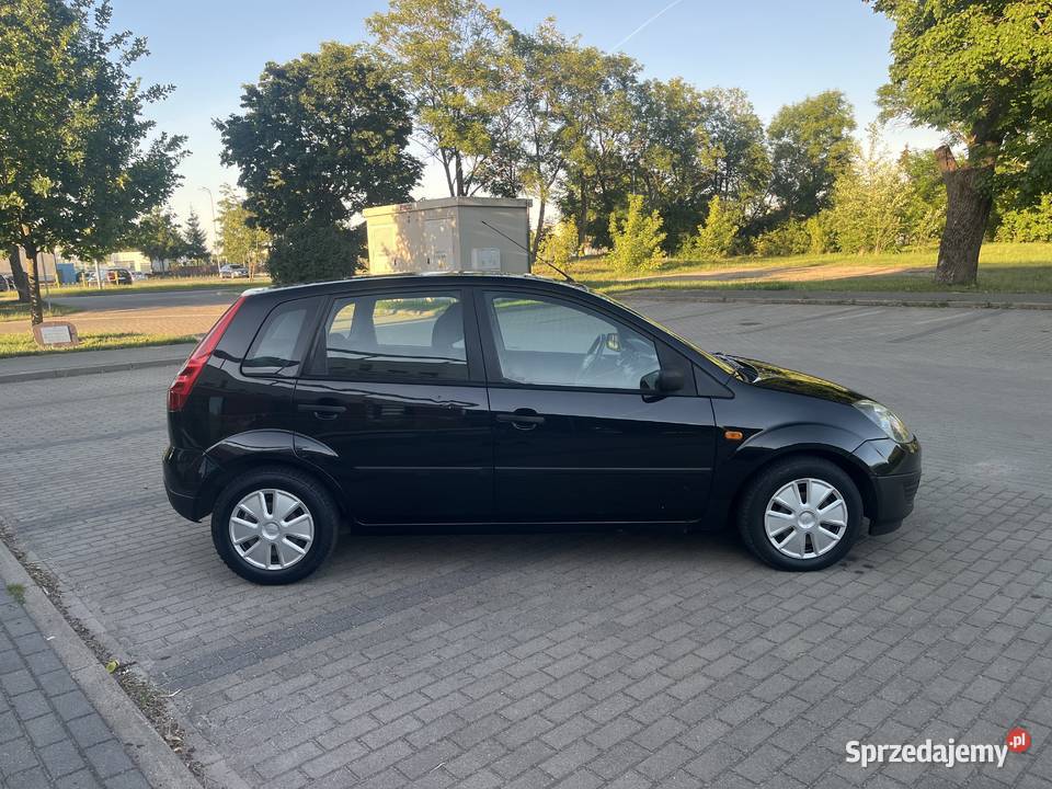 Ford Fiesta 13 Benzyn Klimatyzacja Samochody osobowe Suwałki