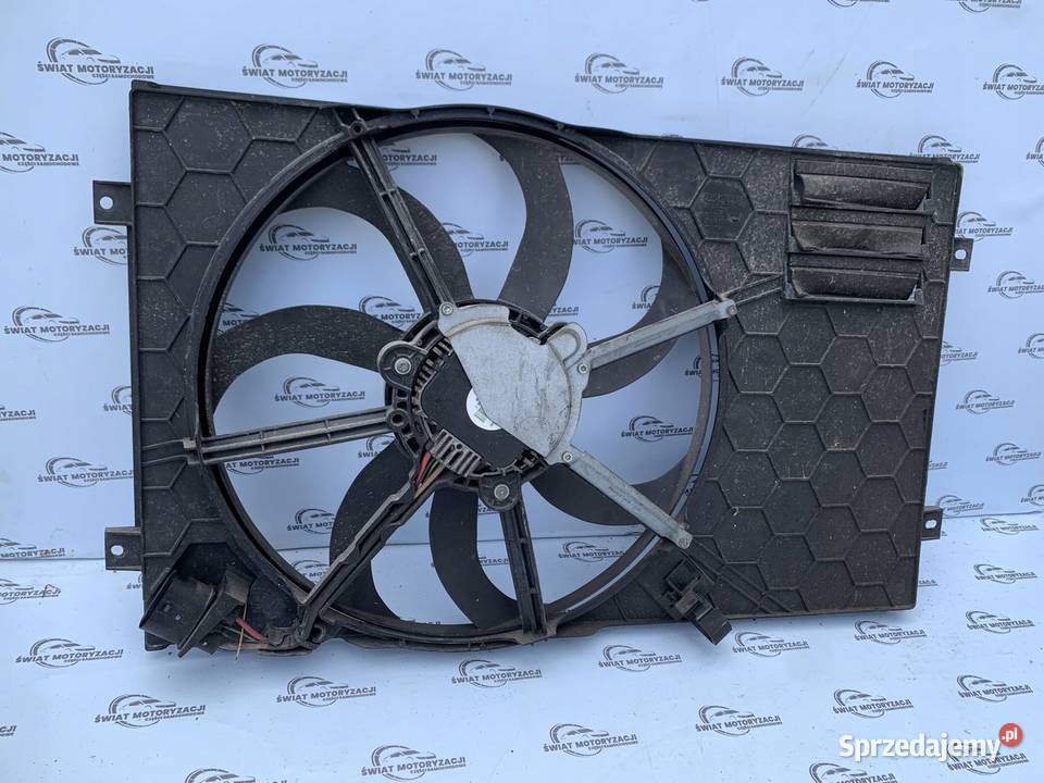 VOLKSWAGEN TIGUAN 5N 08r wentylator chłodnicy