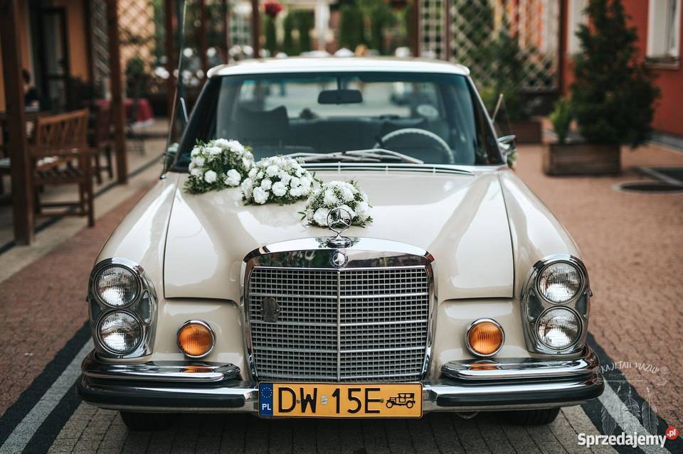 Zabytkowy amerykański Mercedes na Ślub Wrocław