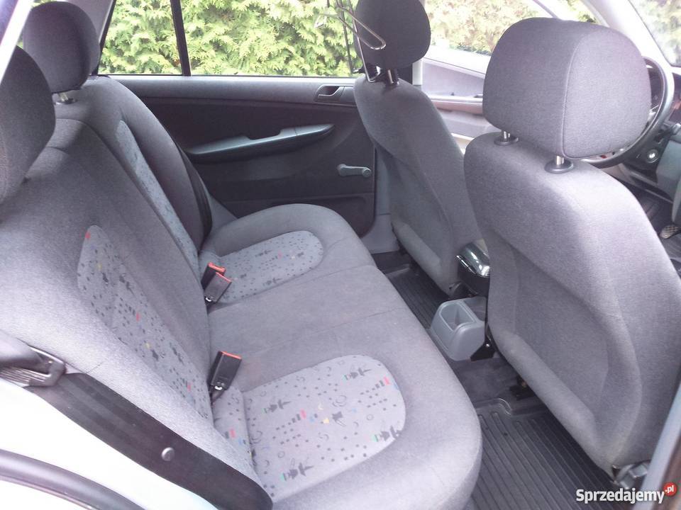 Skoda fabia kombi 14 MPI GAZ LPG Stan Idealny Rudnik nad Sanem