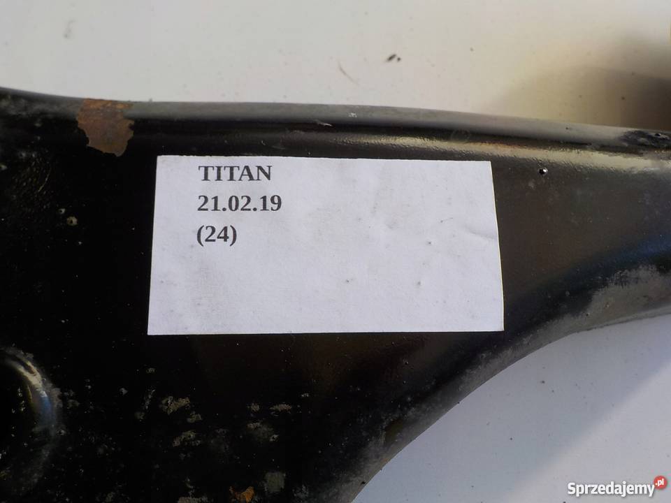 WAHACZ PRZEDNI DOLNY NISSAN TITAN ARMADA Nowy Tomyśl