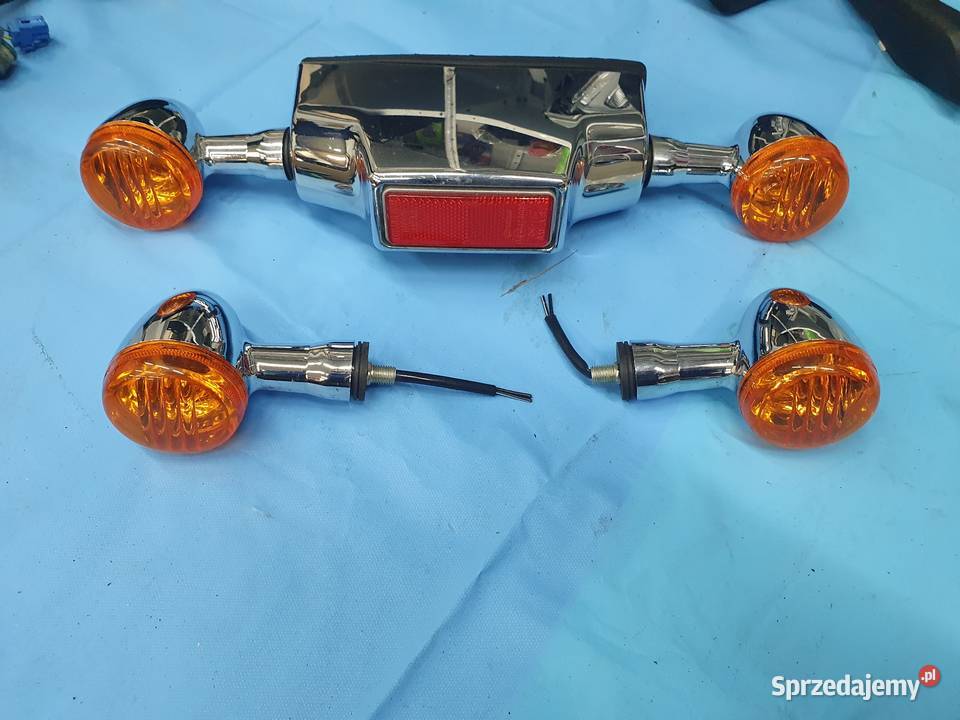 Suzuki Intruder 1800 VZR VLR M lampa przód Chrom Grońsko