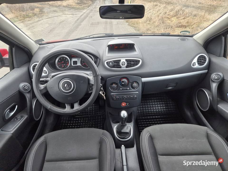 Renault Clio III GrandtourModel 201012 16V 75108 Renault Legnica sprzedam