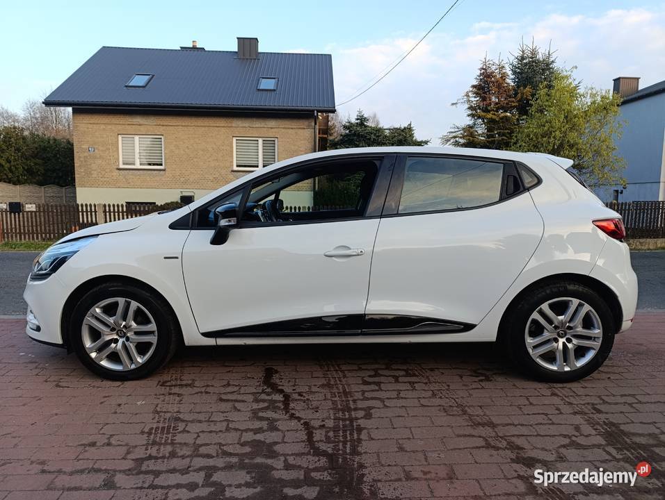 Renault Clio 12 benzyna 2018r serwisowany NAVI 1200cm3 Koziegłowy