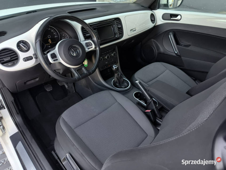 Volkswagen Beetle 16 TDI lekko uszkodzony Rok produkcji 2013 Kęty