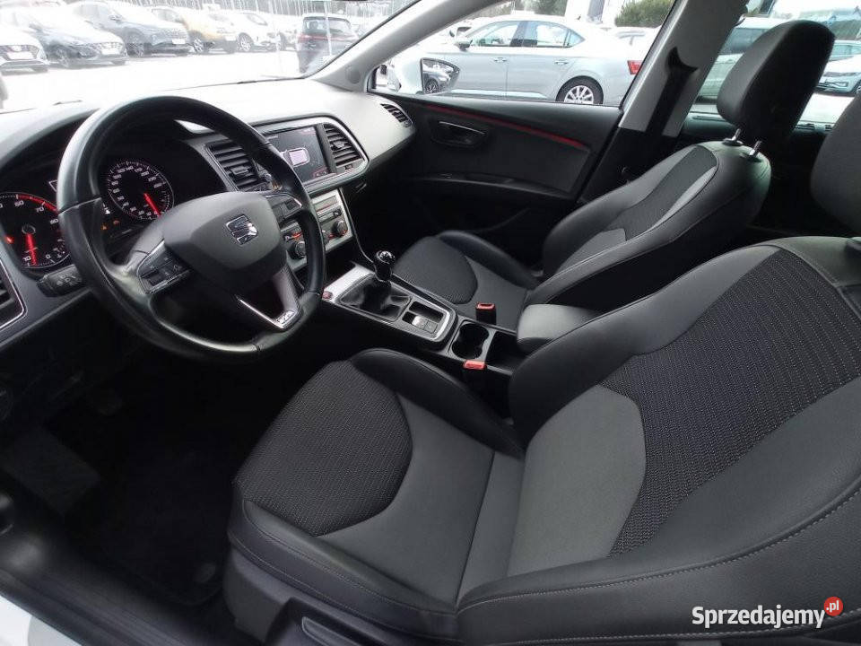 SEAT Leon 2019r FV23 SalonPL ASO FullLED Kraków