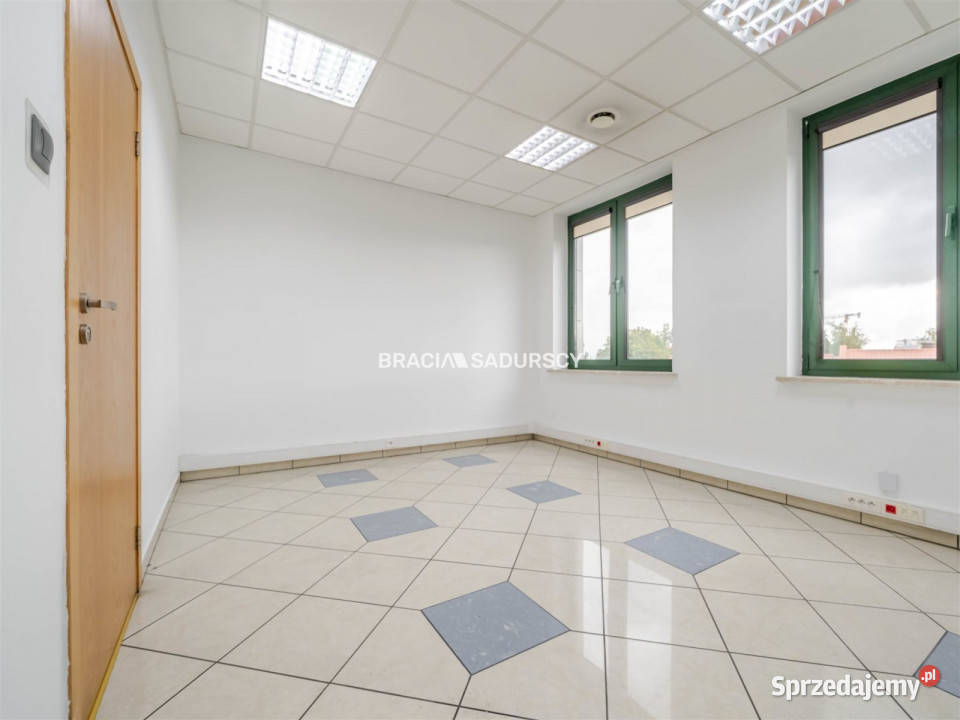 Lokal Kraków Jasnogórska 11 metrów dojazd asfaltowy sprzedam