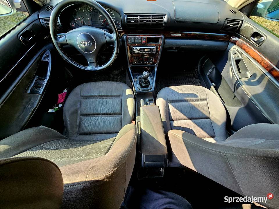 Audi a4 b5 18T Turbo Quattro AVANT LPG Opłaty hak Kielce sprzedam