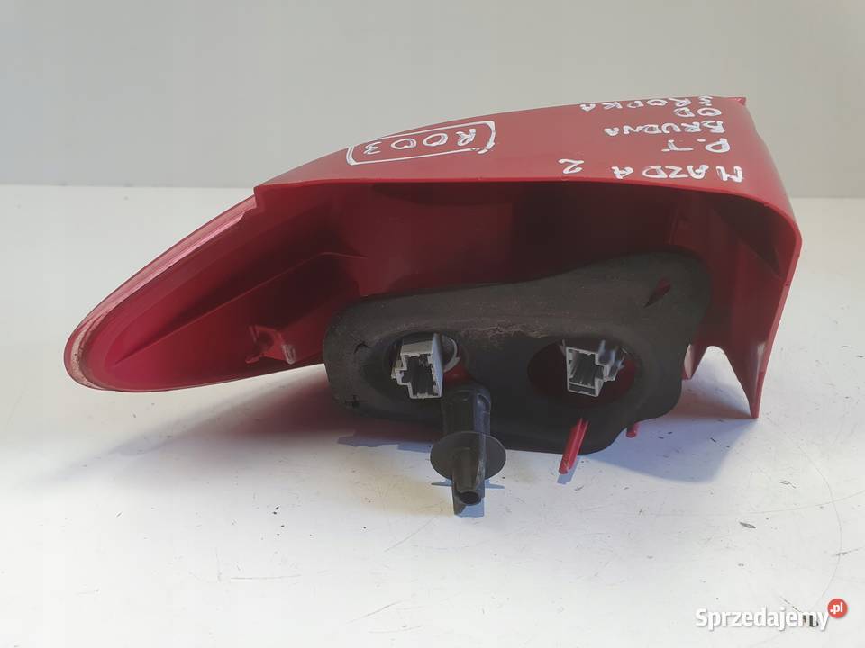 Mazda 2 II Demio II TYLNA LAMPA PRAWA prawy tył Rudka