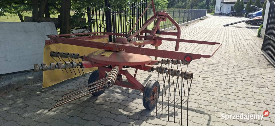 Zgrabiarka STOLL R231 Zagrabiarka Pająk Claas Walidrogi