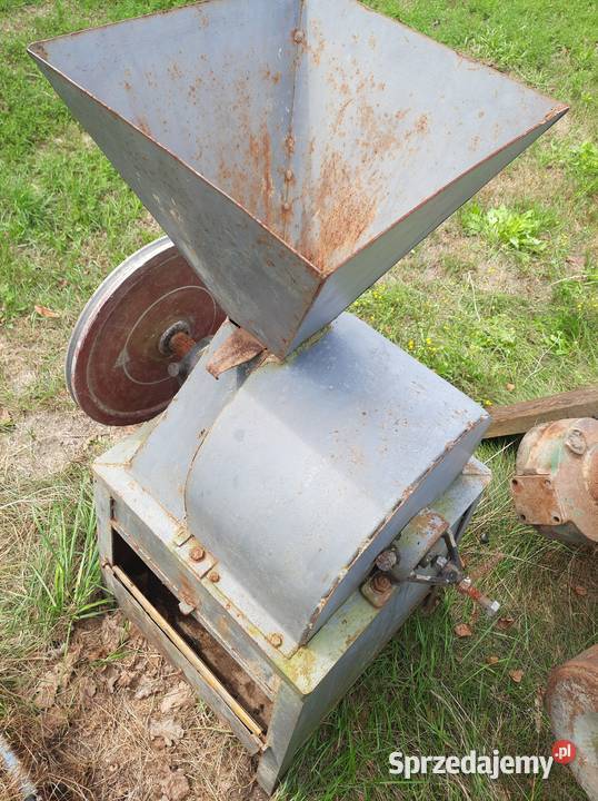 Śrutownik z silnikiem 15 kW 380V nieuszkodzony Bucze