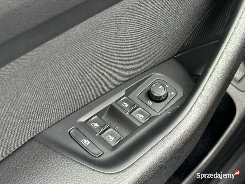 Volkswagen Passat 20 TDI 150 2020 DSG EVO lakier metallic