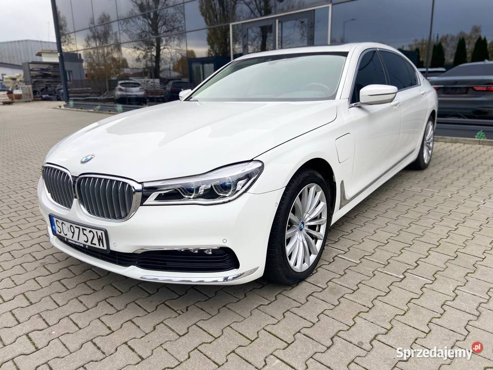 BMW Seria 7 G12 XLe long 4x4 domykanie drzwi Rok produkcji 2017 Częstochowa