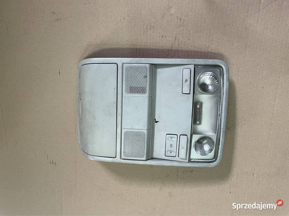 1K0868837 lampka podsufitki vw passat b6