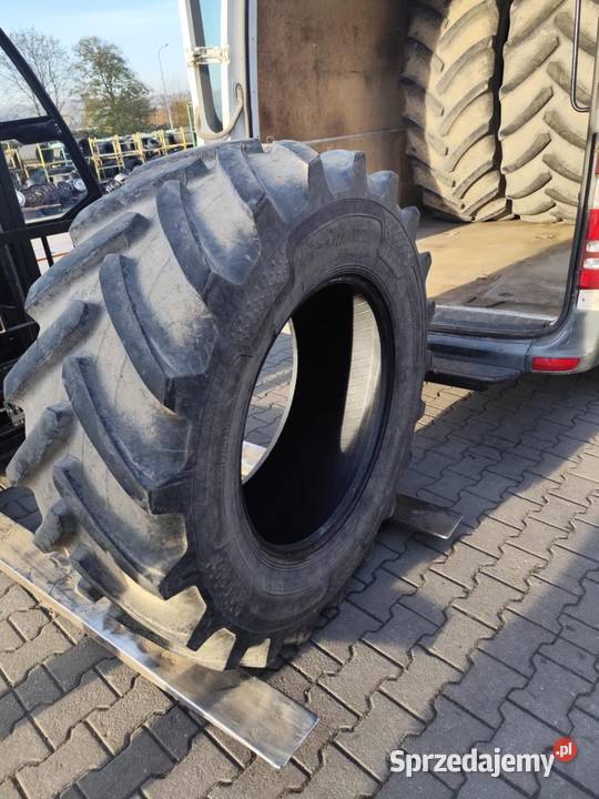 Opony 48070r30 65065r42