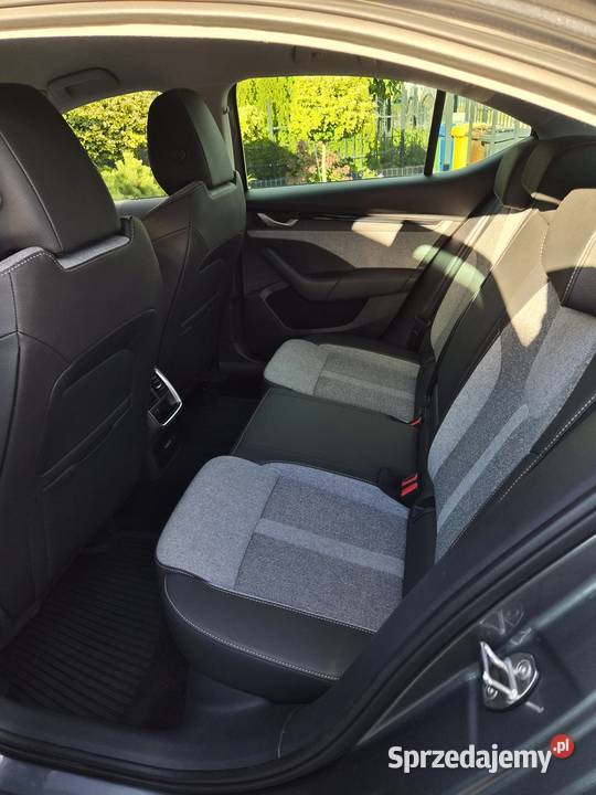 SKODA OCTAVIA 15 TSI mHEV Edition 130 Selection sprzedam
