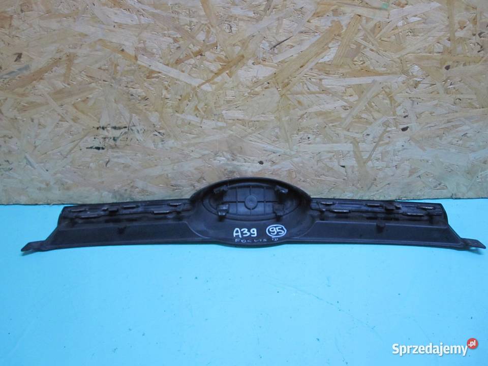 FORD FOCUS MK3 III 11r atrapa grill BM518200C