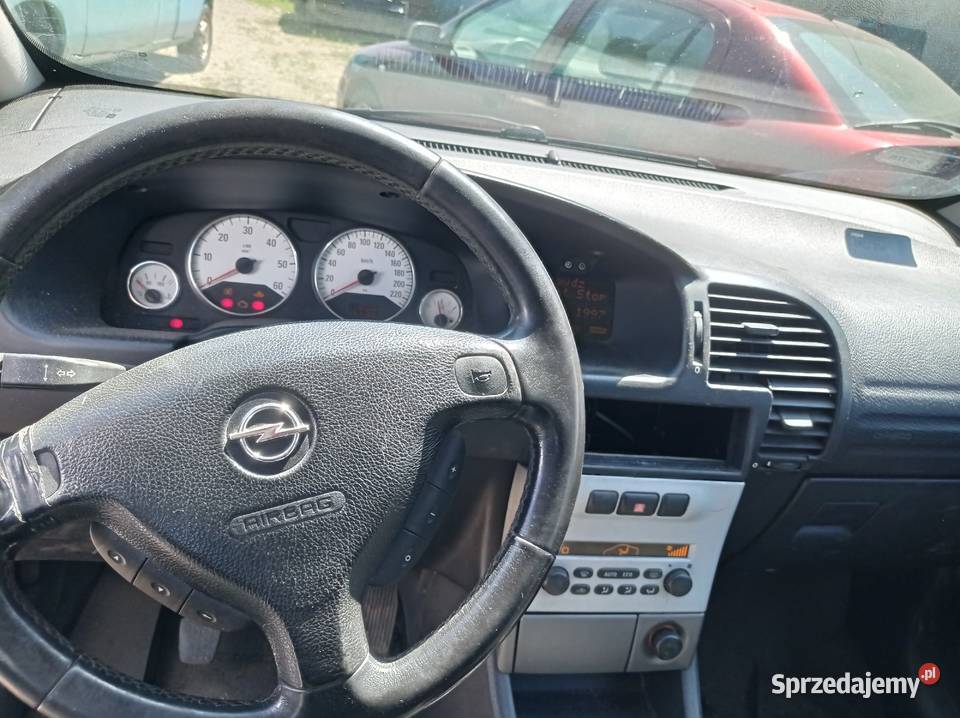 Opel Zafira 20 DTI 74 kW 2003 r dawca części osobowe wielkopolskie Szklarka Myślniewska