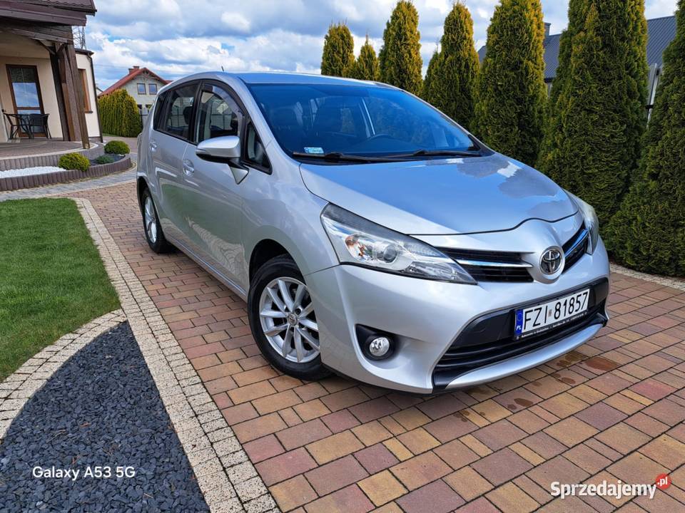 Toyota VERSO 16 BG w b stanie benzyna+LPG