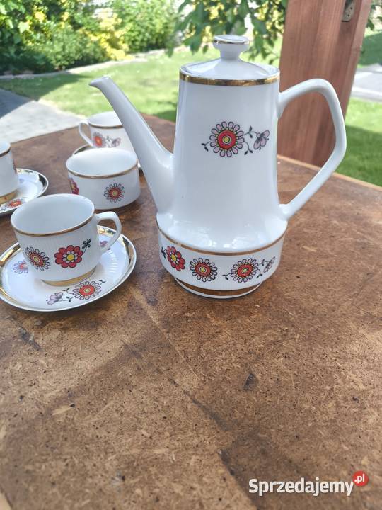 Porcelana z dawnych lat produkcji Radomsko