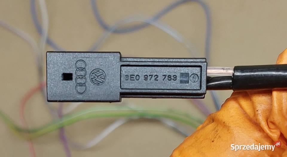 WIĄZKA KABEL INSTALACJA RADIA VW AUDI 8D0972643 Mielęcin sprzedam