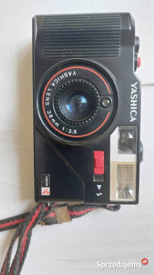 Aparat analogowy Yashica MF3 Super