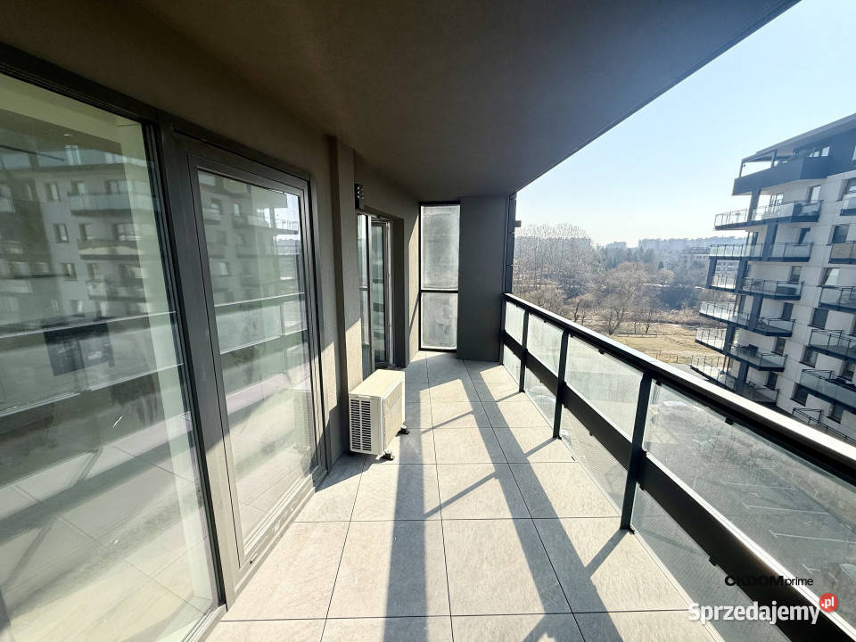 Plaza Tower II 5612 m klimatyzacja garaż 56.12m2 sprzedam