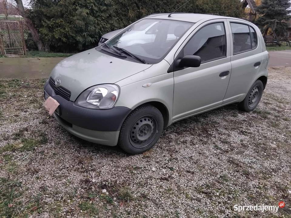 Yaris 10 benzyna przebieg 55 Nowy Korczyn