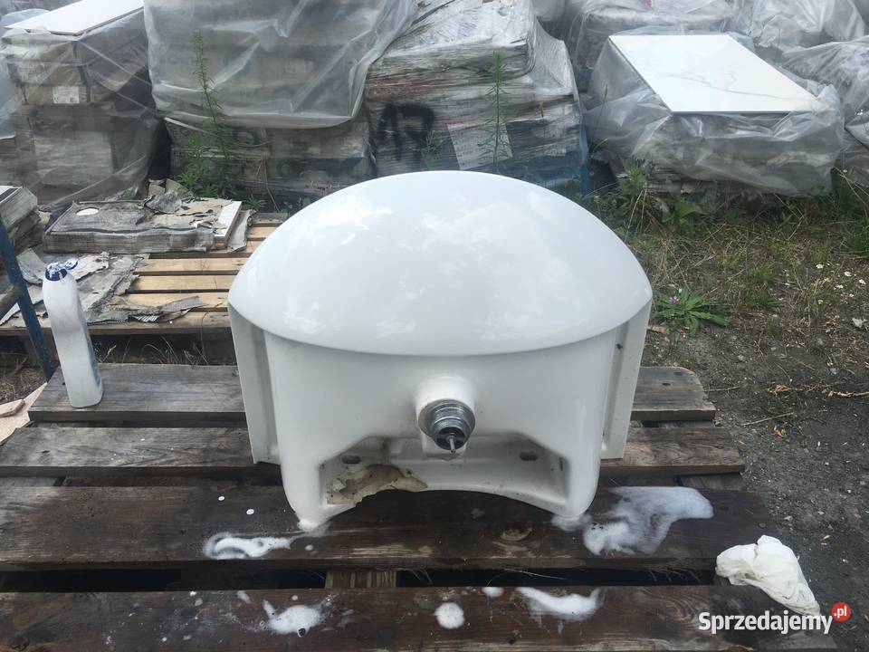 Umywalka wisząca 60x48 firmy KOŁO Reguły