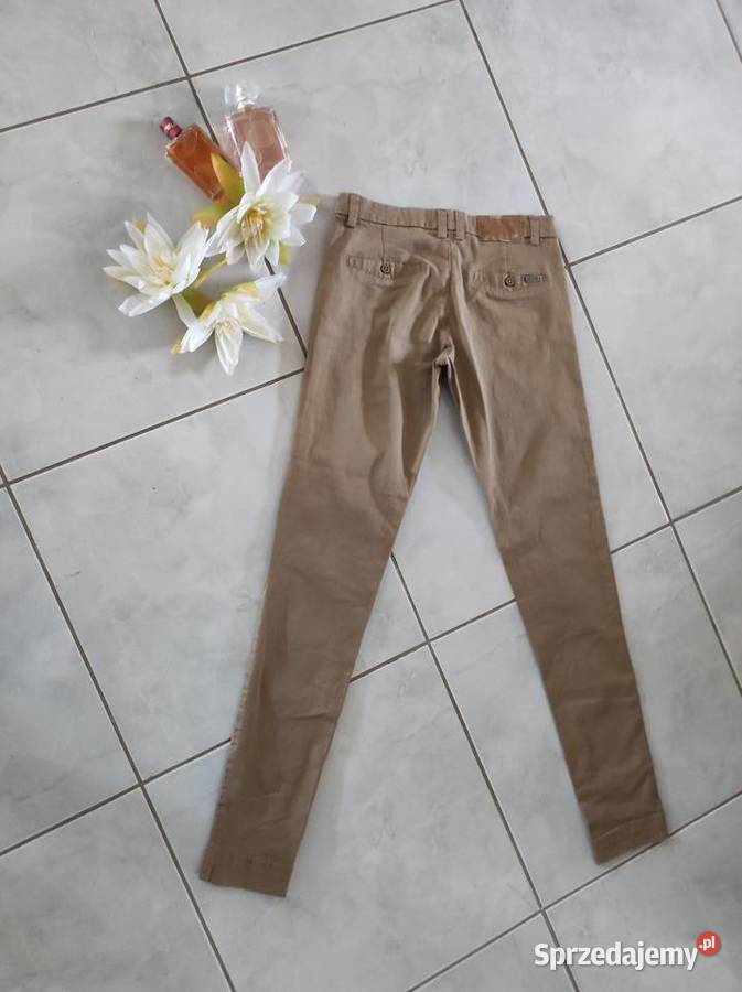 Bershka spodnie dżinsowe jeansy elastyczne skiny Bershka Kielce