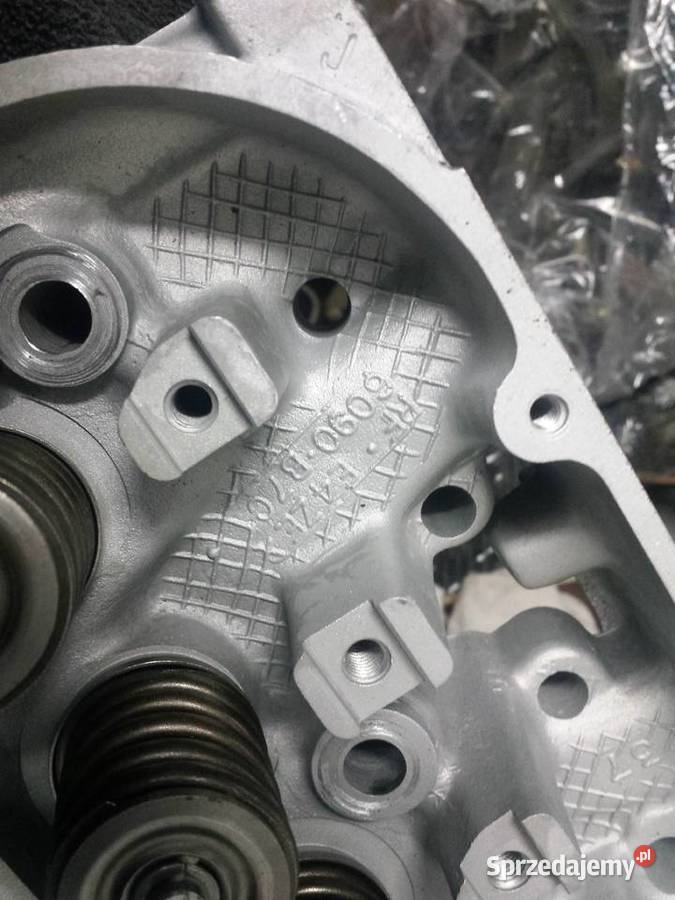 Nowa głowica Ford 38 V6 8295r E4DZ6049A Maków Podhalański