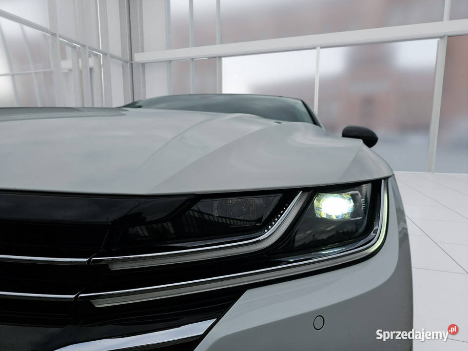 Volkswagen Arteon ESSENSE 20 TSI 190 DSG światła do jazdy dziennej Janki