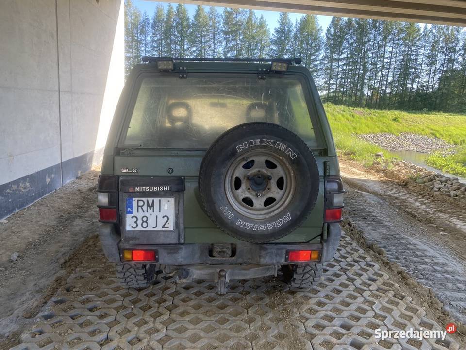 Mitsubishi Pajero II 25 TD 1995r 4x4 OFFROAD nieuszkodzony Miejsce Piastowe