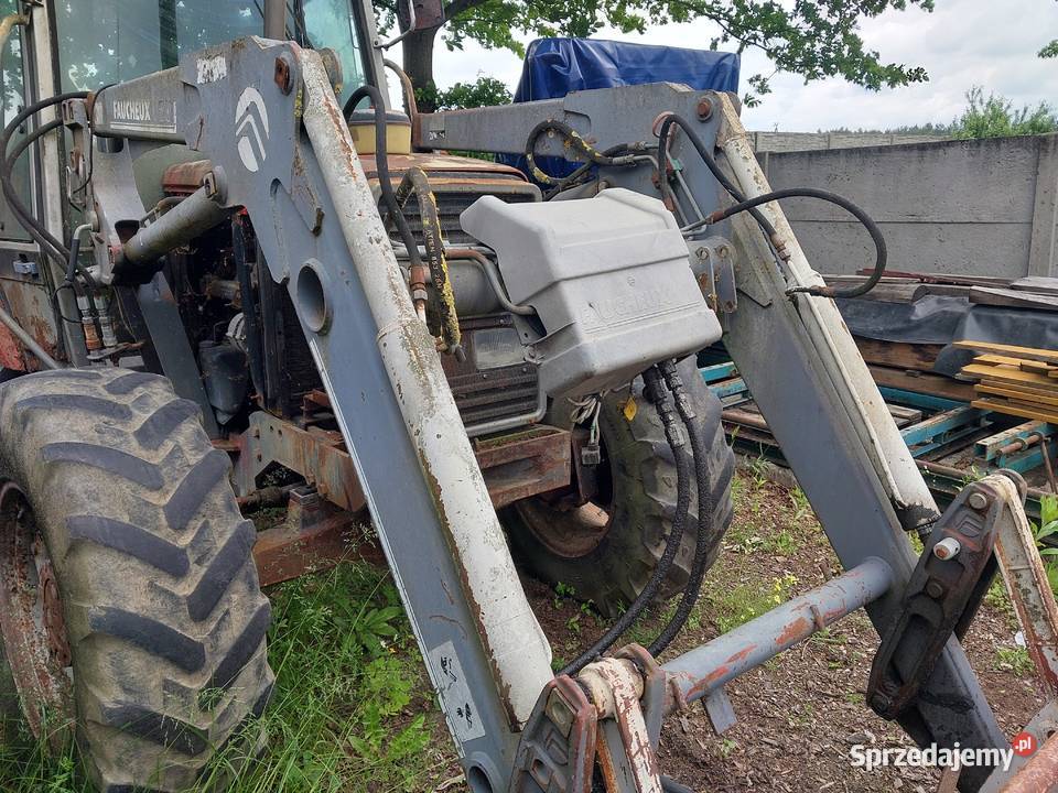 Ładowacz czołowy massey ferguson 3070 łyżko Kletnia