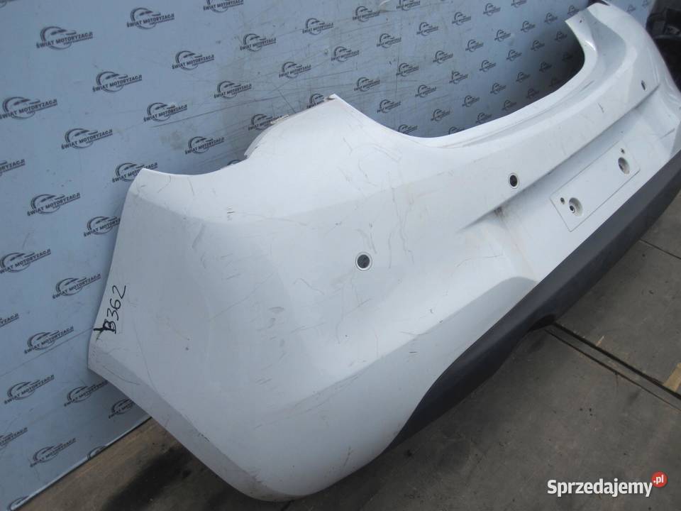 OPEL CORSA E 17r zderzak tył