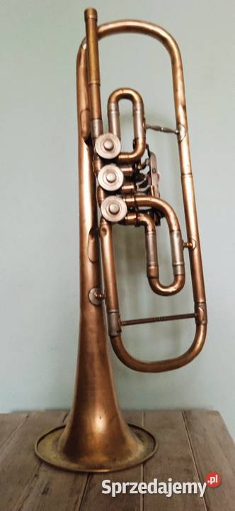 Stara mosiężna trąbka