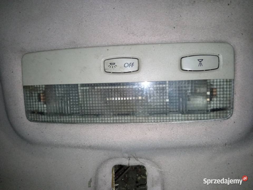 Lampki oświetlenia z podsufitki renault laguna Rok produkcji 2004 Oświetlenie Posługowo