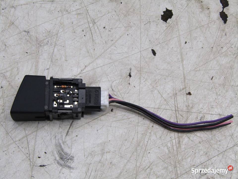 PRZYCISK PRZEŁĄCZNIK WŁĄCZNIK ŚWIATEŁ AWARYJNYCH osobowe