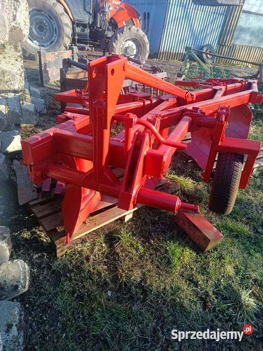 Pług 4 skibowy Wierzchucin Królewski sprzedam