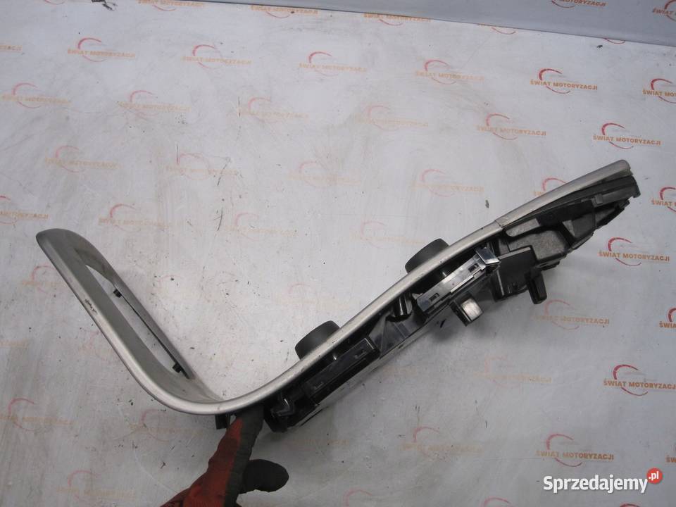 VOLVO C30 RDESIGN 07r panel klimatyzacji radia osobowe Panele sterowania, przełączniki Kielce