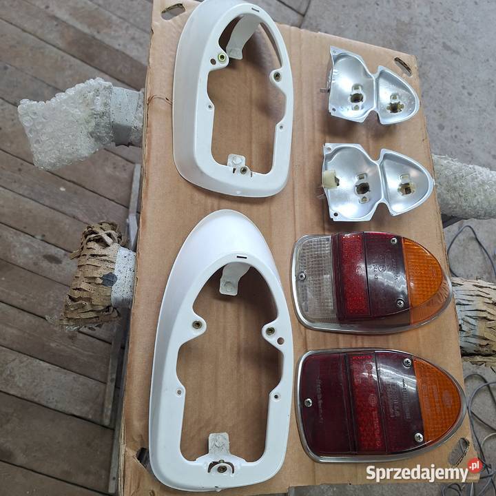 VW Garbus lampy tylne tzwżelazka do modeli Gołków sprzedam