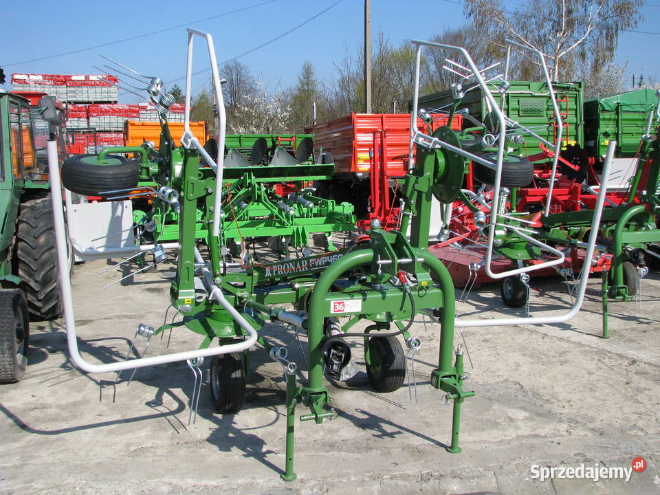 Przetrząsacz pokosów 4 karuzelowy PWP460 PRONAR